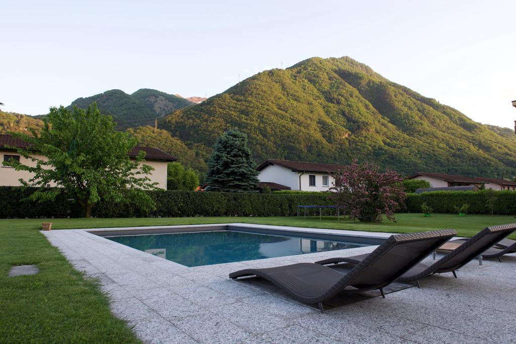 B&B Aura Rossa Quartino Ngoại thất bức ảnh